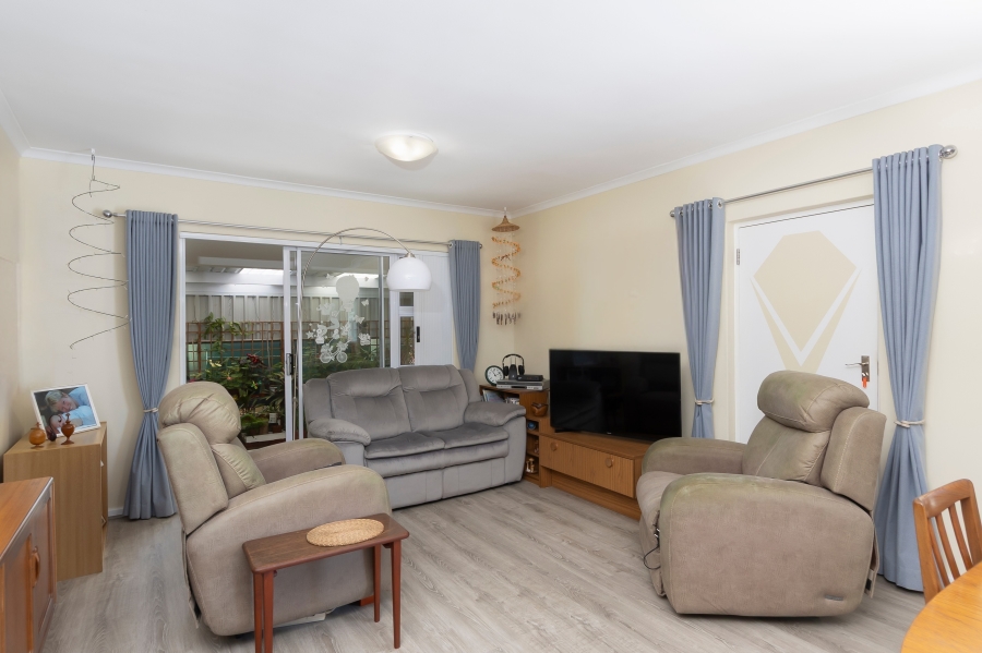 3 Bedroom Property for Sale in Fernwood Western Cape